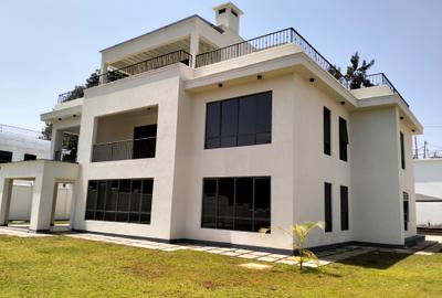 5 Bed Townhouse with En Suite in Loresho