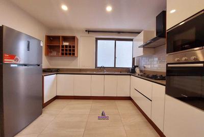 Furnished 3 Bed Apartment with En Suite at Rhapta Rd
