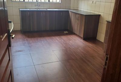 4 Bed Townhouse with En Suite at Lavington - 3