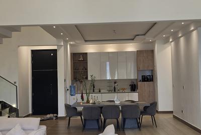 Furnished 6 Bed Apartment with En Suite at Parklands - 4