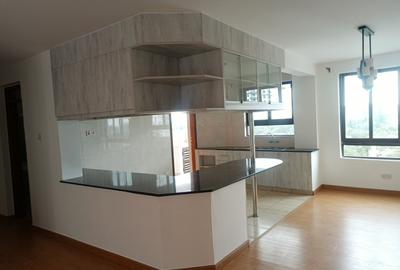 1 Bed Apartment with En Suite in Kilimani - 2