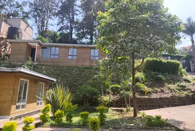 3 Bed House with En Suite in Spring Valley - 2