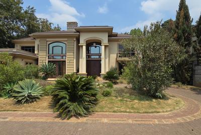 5 Bed House with En Suite at Runda Road - 2