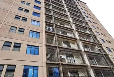 2 Bed Apartment with Gym in Kilimani - 4