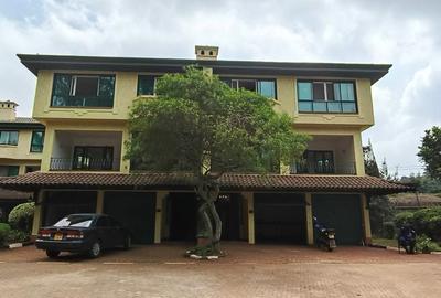 3 Bed Townhouse with En Suite in Kyuna