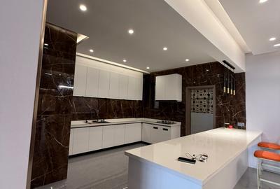 Serviced 2 Bed Apartment with En Suite at Mount Kenya Road - 2