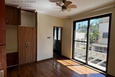 4 Bed Townhouse with En Suite at Kileleshwa - 4