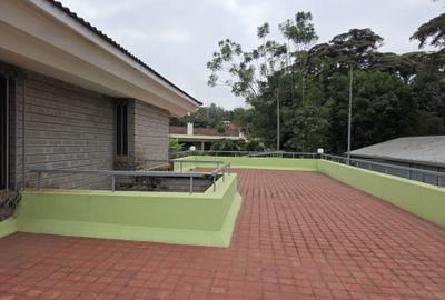 5 Bed House with En Suite in Muthaiga - 3