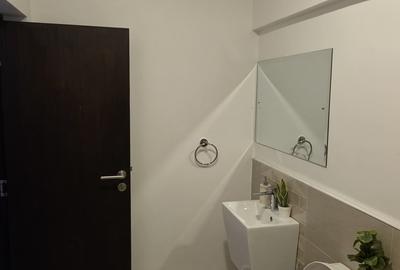 Serviced 2 Bed Apartment with En Suite at Two Rivers - 4