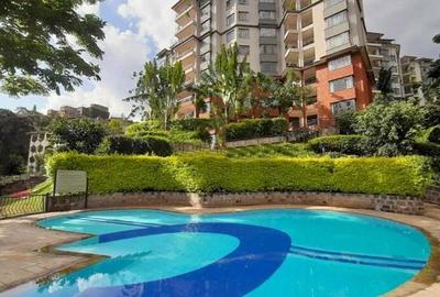 5 Bed Apartment with En Suite at Raphta