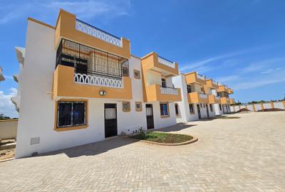 3 Bed Townhouse with En Suite in Mtwapa