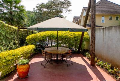 1 Bed House with En Suite at Silanga Road