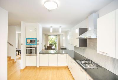 4 Bed Apartment with En Suite in Thika Road - 3