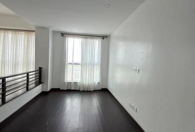 4 Bed Apartment with En Suite at Valley Arcade - 4
