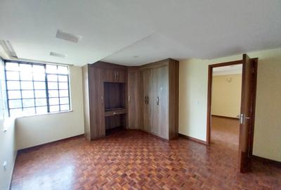 4 Bed Townhouse with Staff Quarters in Kitisuru