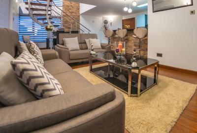 Serviced 1 Bed Apartment with En Suite at Wood Avenue