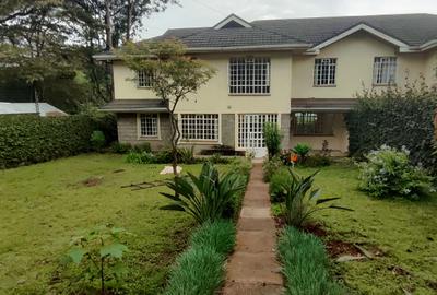 5 Bed House with En Suite at Hardy - 3