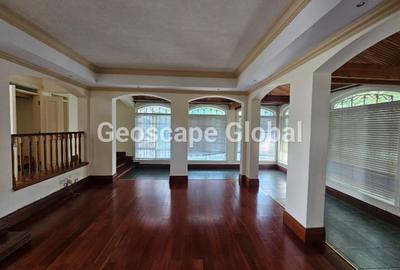 4 Bed House with En Suite in Kitisuru - 2