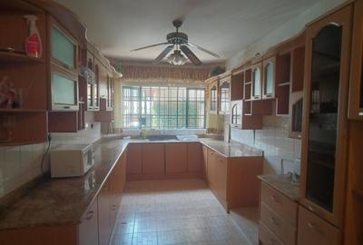 4 Bed Villa with En Suite at Near Kasuku Centre Nairobi - 4