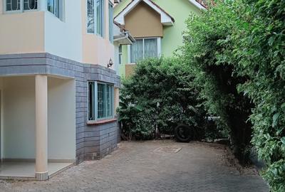 5 Bed Townhouse with En Suite at Kileleshwa