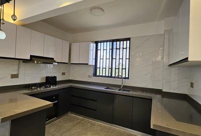 Furnished 3 Bed Apartment with En Suite in Kileleshwa - 4