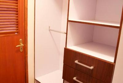 3 Bed Apartment with En Suite in Rhapta Road - 3
