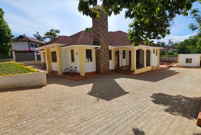 4 Bed House with En Suite at Runda