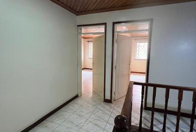 4 Bed Townhouse with Swimming Pool in Kileleshwa - 3