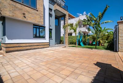 4 Bed Villa with En Suite in Kiambu Road