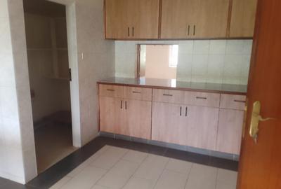 3 Bed Townhouse with En Suite in Runda - 2