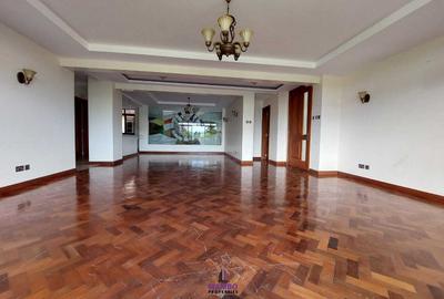 3 Bed Apartment with En Suite at Riverside Drive