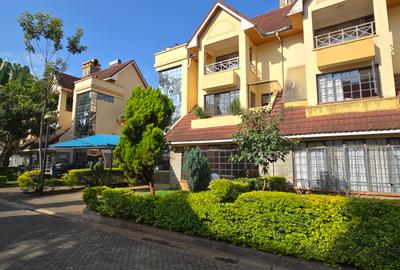 5 Bed Townhouse with En Suite at Kaputei Garden