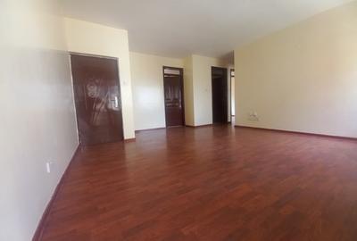 2 Bed Apartment with En Suite at Fourways Junction Estate Rd