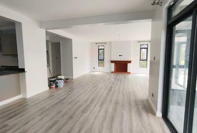 4 Bed Villa with En Suite in Kiambu Road - 2