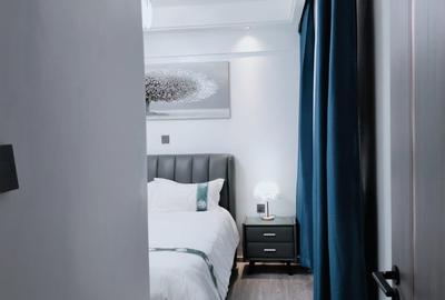 Studio Apartment with Swimming Pool at Wanyee Rd - 3