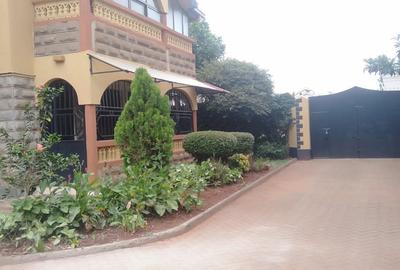 5 Bed House with En Suite at Membley