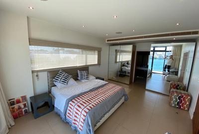 3 Bed Apartment with En Suite at As1930