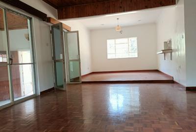 4 Bed House with En Suite at Westlands - 2