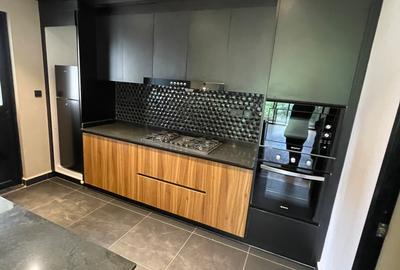 3 Bed Apartment with En Suite in Westlands Area - 4