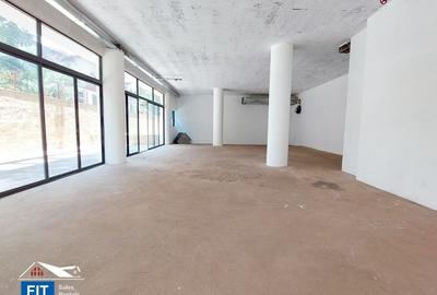 3,443 ft² Commercial Property with Service Charge Included at Westlands - 2