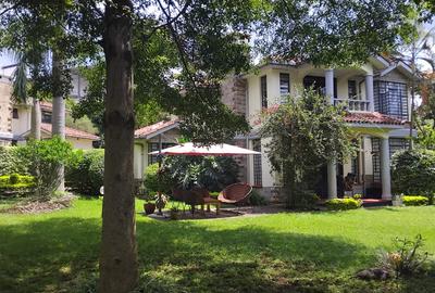 4 Bed House with En Suite at Nyari