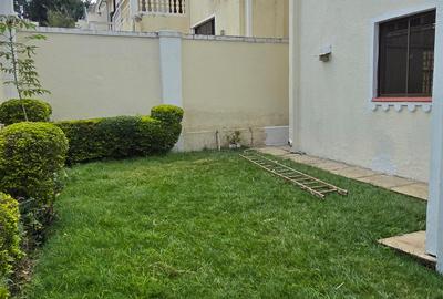 4 Bed Townhouse with En Suite at Lavington Green - 3