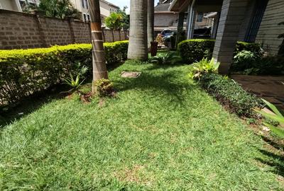 5 Bed Townhouse with En Suite at Westlands