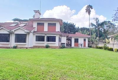 4 Bed Townhouse with En Suite at Lavington Green - 2