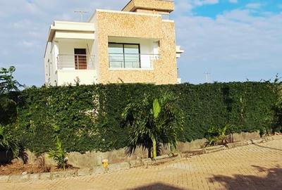 4 Bed House in Vipingo - 4