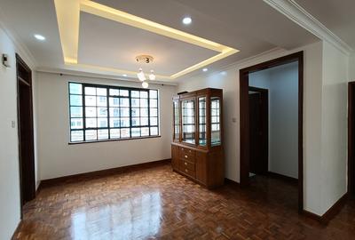 4 Bed Apartment with Swimming Pool in Kileleshwa