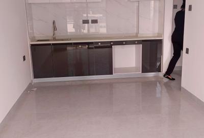 1 Bed Apartment with En Suite in Kilimani - 3