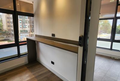 2,030 ft² Office with Service Charge Included in Parklands - 3