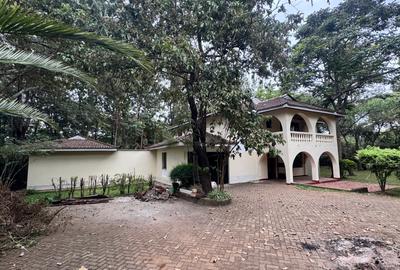 4 Bed House with En Suite at Karen