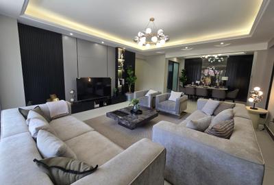 4 Bed Apartment with En Suite at Othaya Road